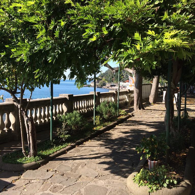 Villa Tergeste Триест Екстериор снимка